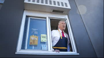 Donald Trump em visita ao McDonald's - Getty Images