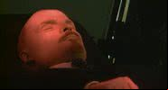 Múmia de Lenin em seu mausoléu na Rússia - Divulgação/Youtube/BBC News