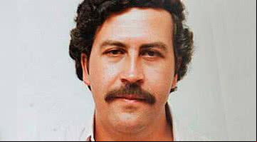 Estátua de Pablo Escobar em loja na Colômbia - Arquivo Pessoal